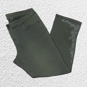 Soft Surroundings Olive Embroidered Jeans